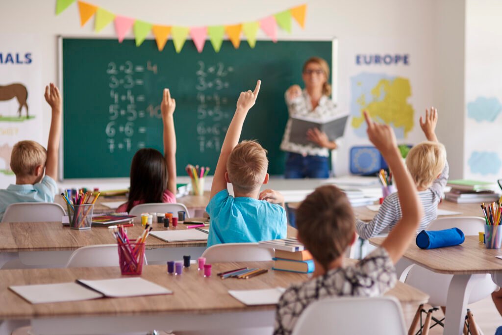 Liderazgo Transformador para una Educación de Calidad